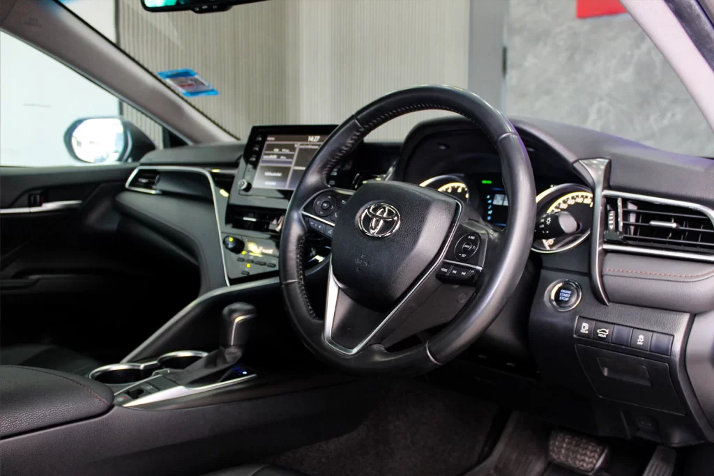 Toyota Camry 2.5 Sport MNC 2022 [BAEB]