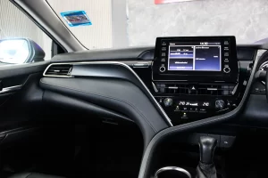 Toyota Camry 2.5 Sport MNC 2022 [BAEB]