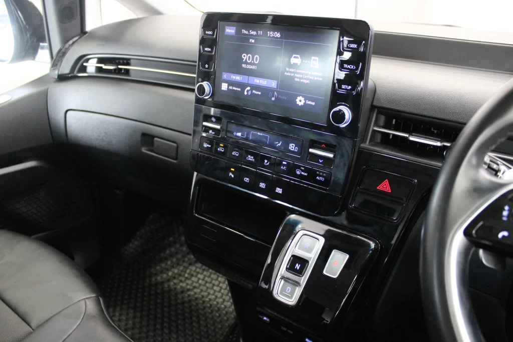 HYUNDAI STARIA 2.2 S 2021 [FIDC]