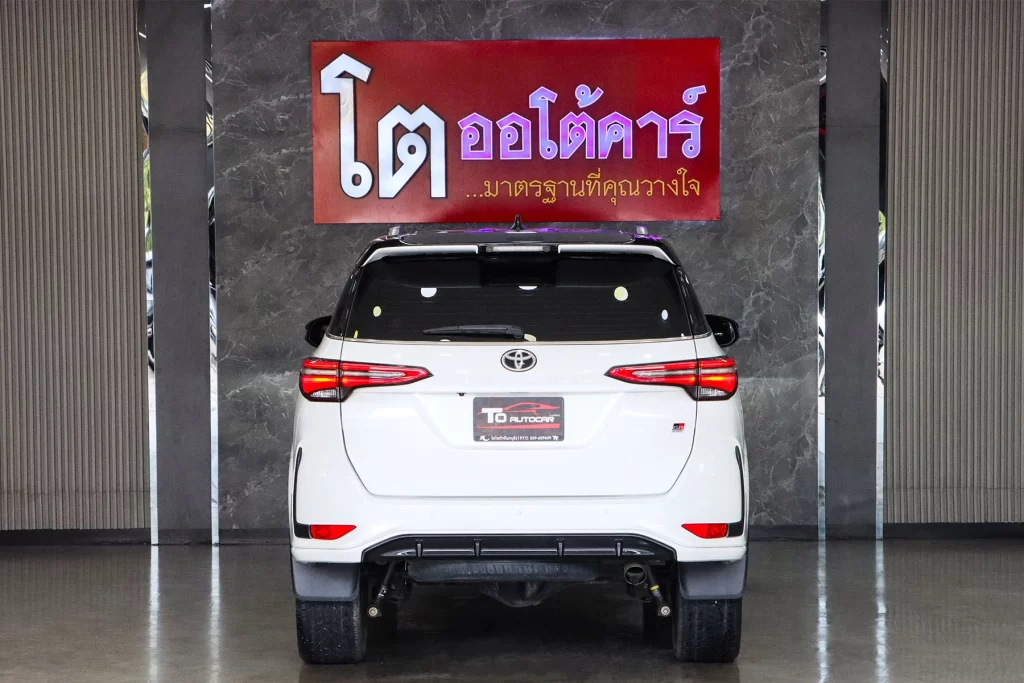 Toyota Fortuner 2.8 GR Sport 4WD 2023 [AFEH]