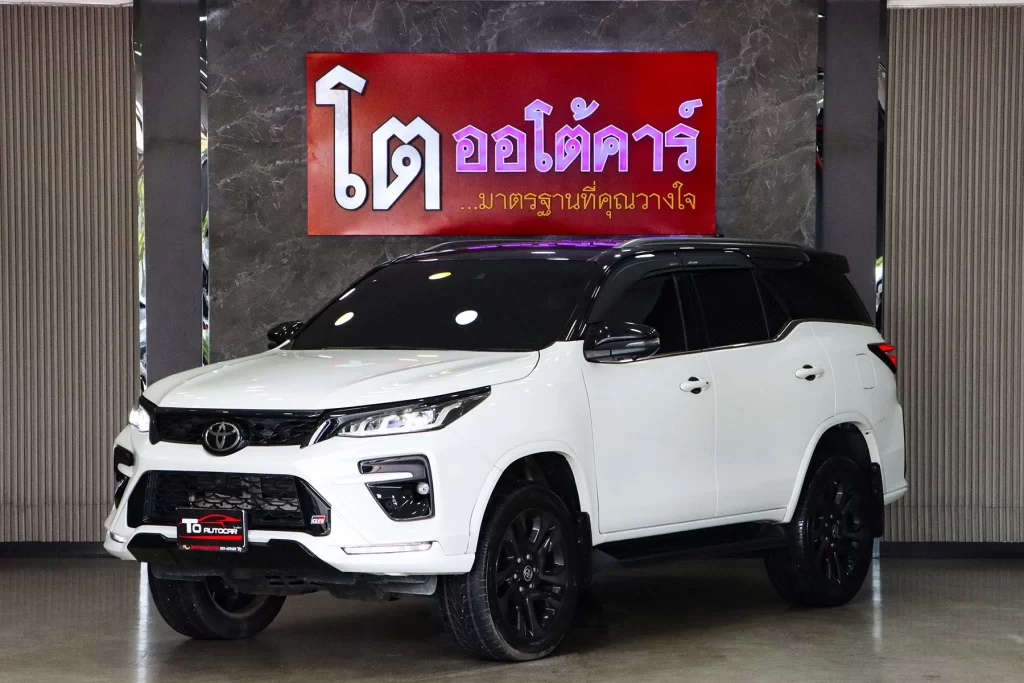 Toyota Fortuner 2.8 GR Sport 4WD 2023 [AFEH]