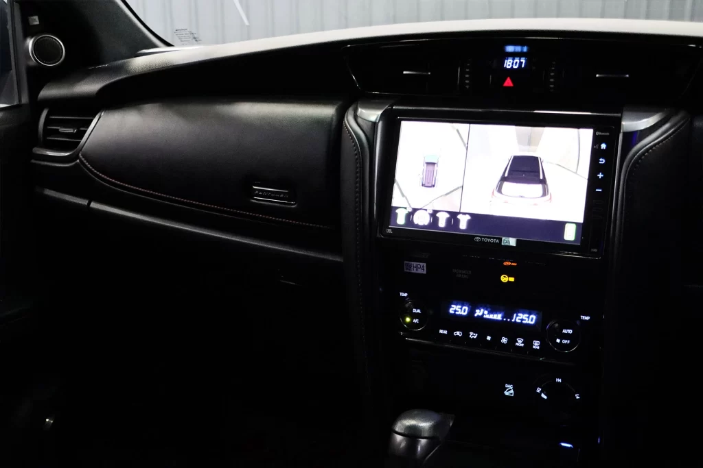 Toyota Fortuner 2.8 GR Sport 4WD 2023 [AFEH]