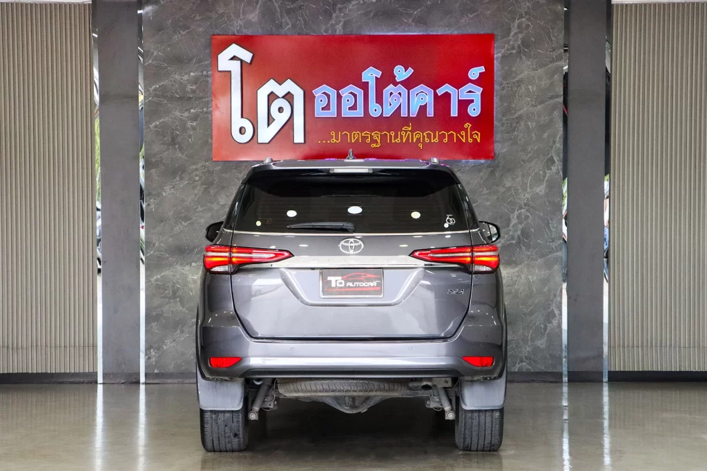 Toyota Fortuner 2.4 V 4WD 2022 [CECA]
