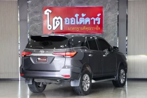 Toyota Fortuner 2.4 V 4WD 2022 [CECA]