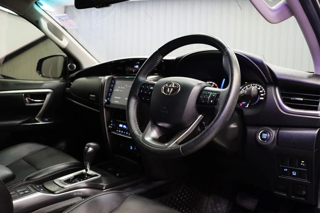 Toyota Fortuner 2.4 V 4WD 2022 [CECA]