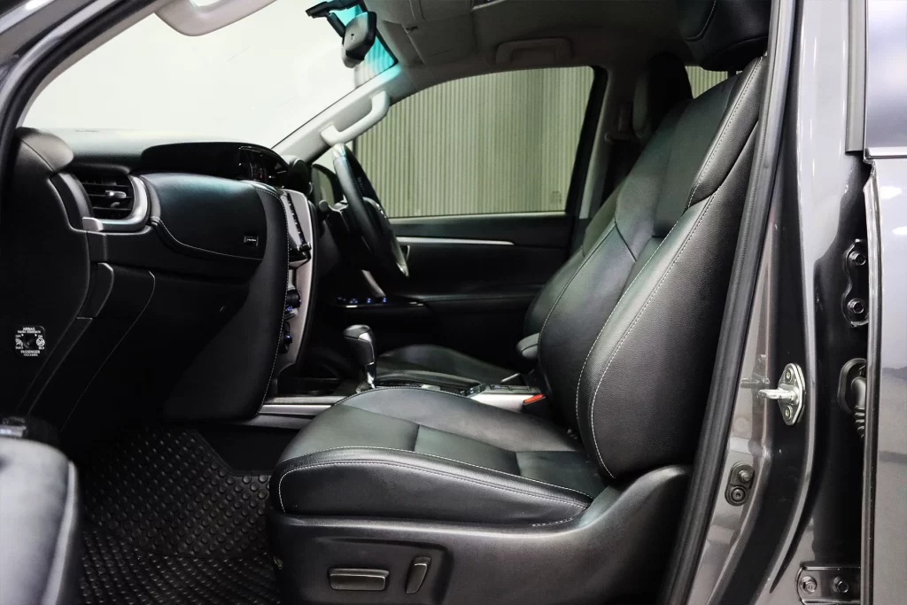 Toyota Fortuner 2.4 V 4WD 2022 [CECA]