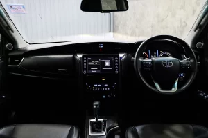 Toyota Fortuner 2.4 V 4WD 2022 [CECA]