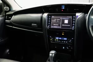 Toyota Fortuner 2.4 V 4WD 2022 [CECA]