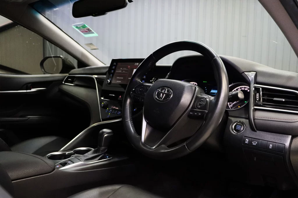 Toyota Camry 2.5 Sport MNC 2022 [GGEA]