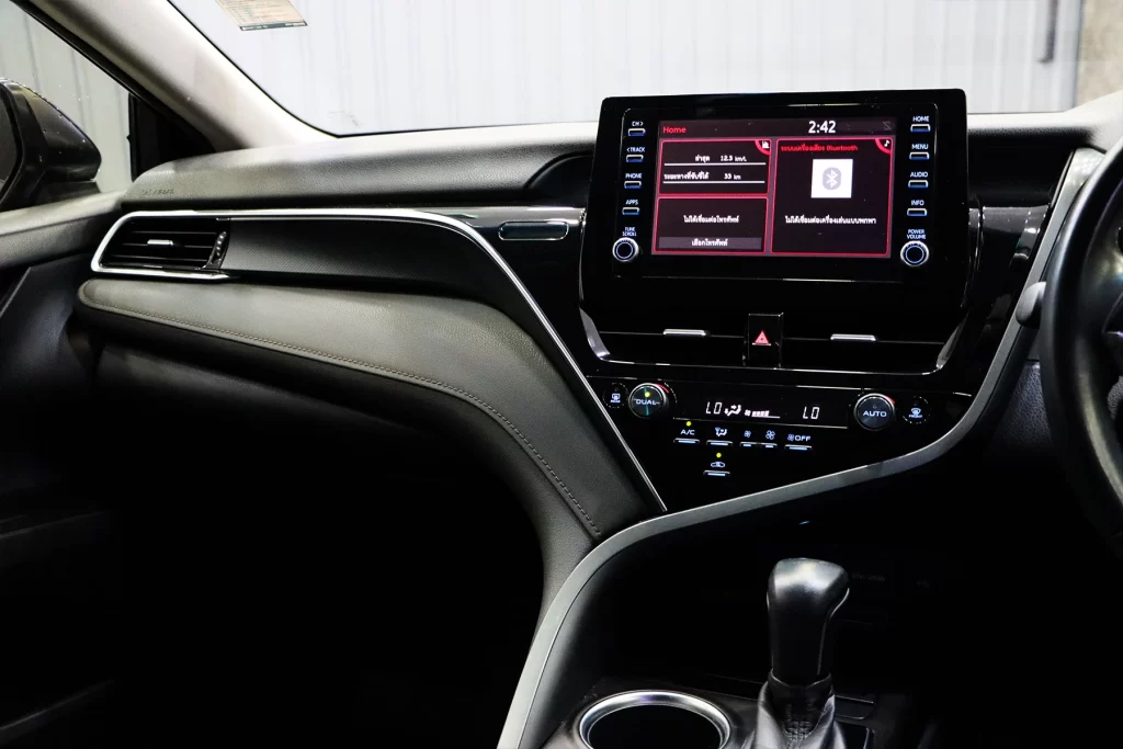 Toyota Camry 2.5 Sport MNC 2022 [GGEA]