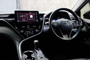 Toyota Camry 2.5 Sport MNC 2022 [GGEA]