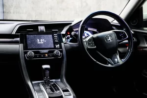 Honda Civic FC 1.8 EL MNC 2020 [BFGE]