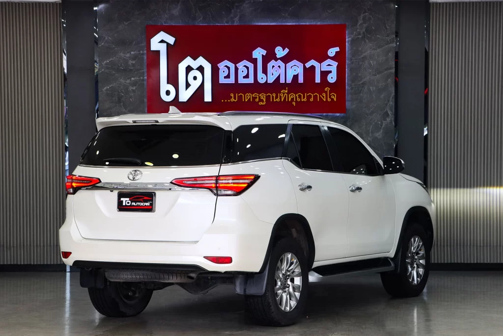 Toyota Fortuner 2.4 V 2WD 2022 [DCBD]
