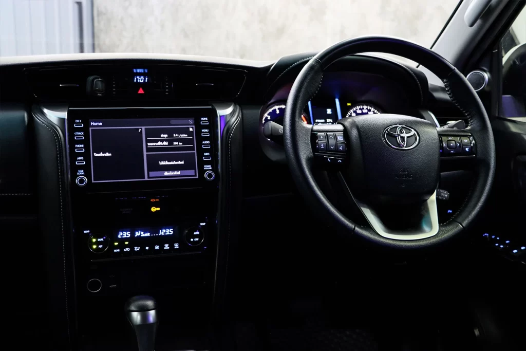Toyota Fortuner 2.4 V 2WD 2022 [DCBD]