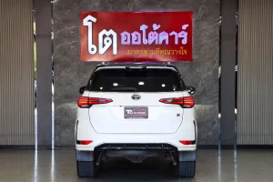 Toyota Fortuner 2.8 GR Sport 4WD 2022 [GGEB]