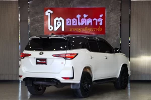 Toyota Fortuner 2.8 GR Sport 4WD 2022 [GGEB]