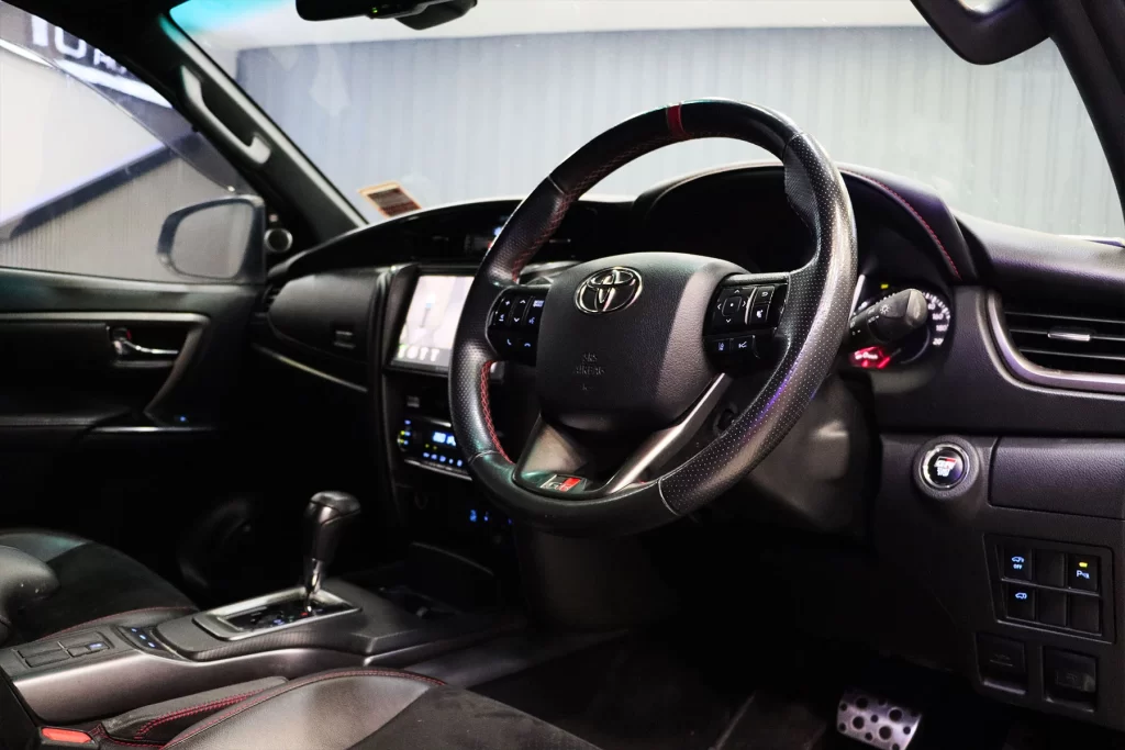 Toyota Fortuner 2.8 GR Sport 4WD 2022 [GGEB]