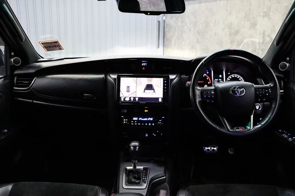 Toyota Fortuner 2.8 GR Sport 4WD 2022 [GGEB]