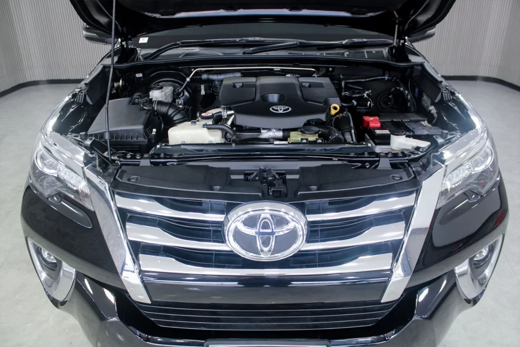 Toyota Fortuner 2.4 Leader V 4WD 2022 [IAFC]