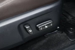 Toyota Fortuner 2.4 Leader V 4WD 2022 [IAFC]