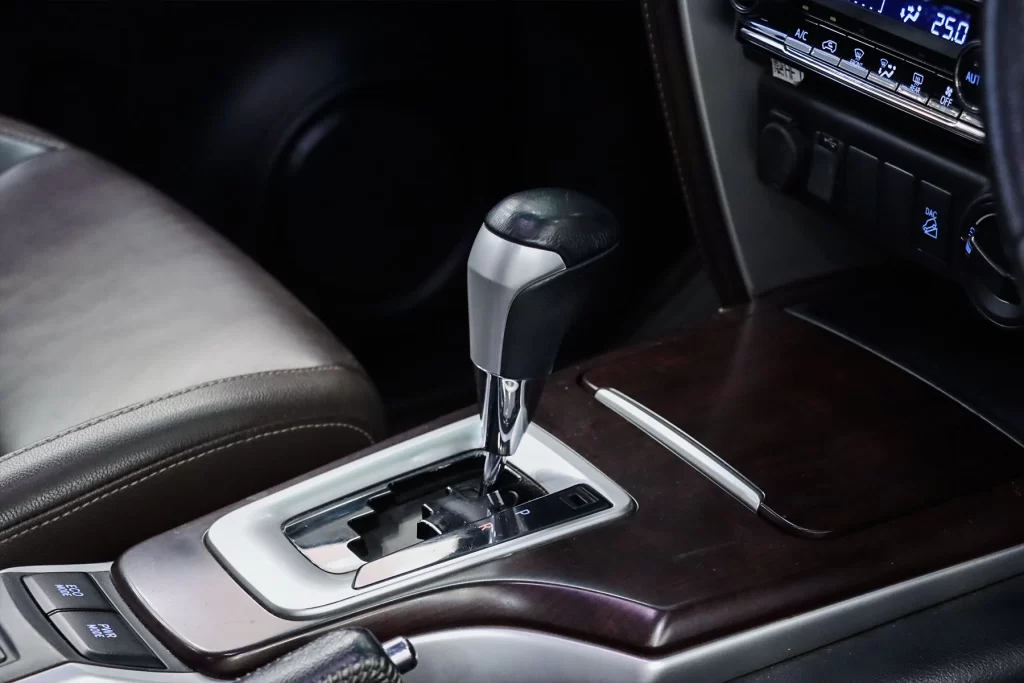 Toyota Fortuner 2.4 V 4WD MNC 2019 [AFCI]