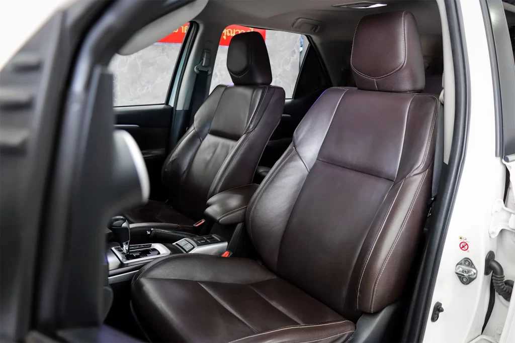Toyota Fortuner 2.4 V 4WD MNC 2019 [AFCI]