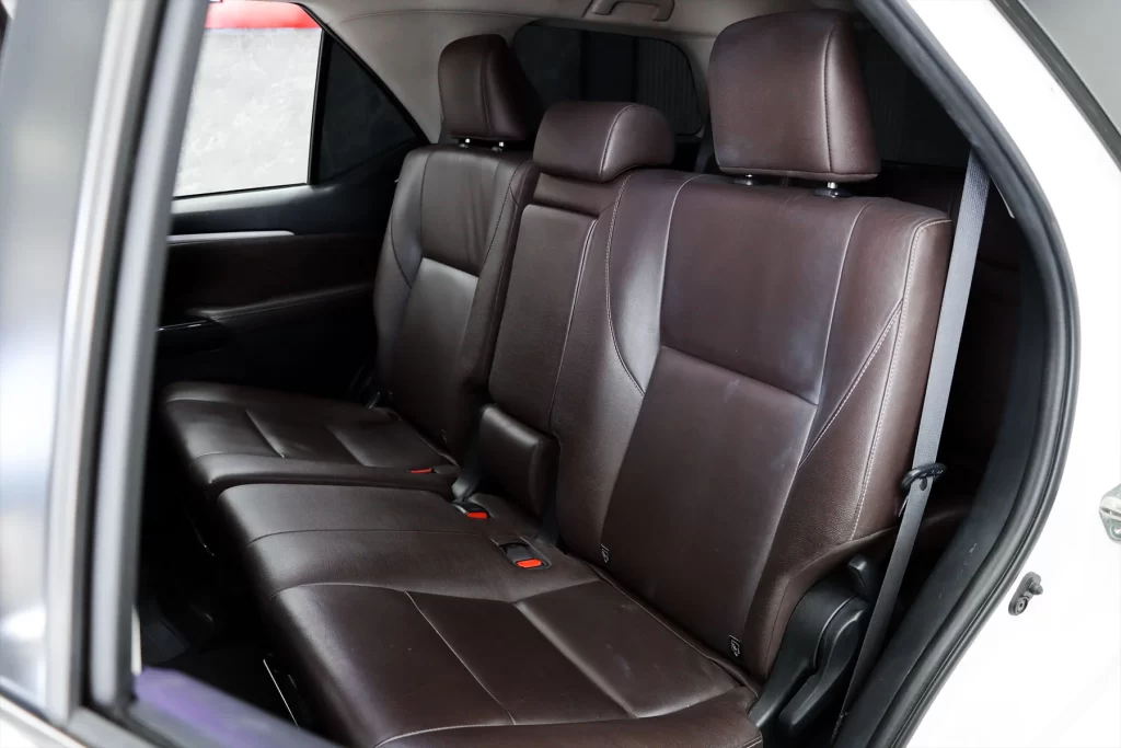Toyota Fortuner 2.4 V 4WD MNC 2019 [AFCI]