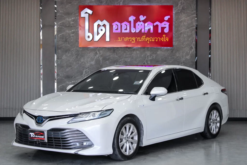 Toyota Camry 2.5 HYBRID Premium 2019 [CJDC]