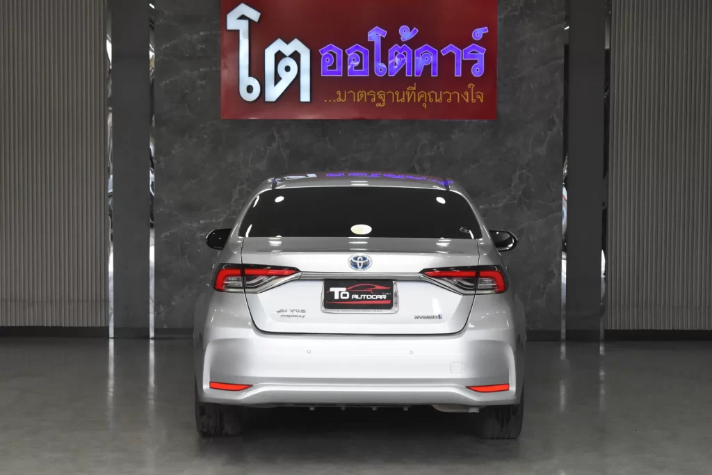 Toyota ALTIS 1.8 HYBRID PREMIUM 2022 [FCEH]