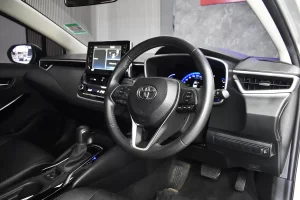 Toyota ALTIS 1.8 HYBRID PREMIUM 2022 [FCEH]