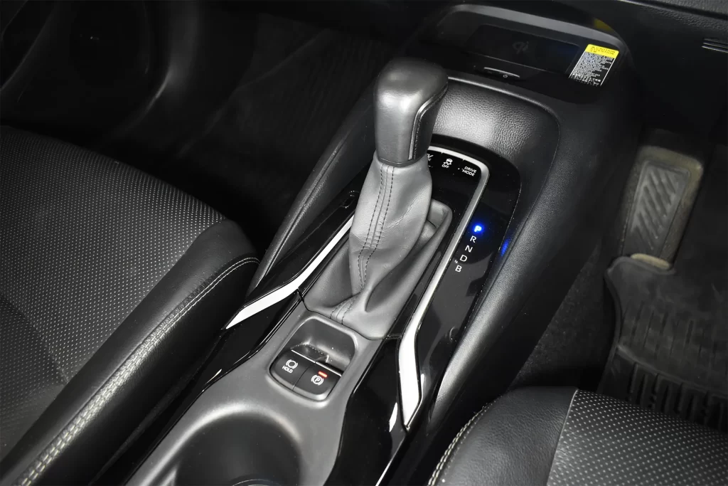 Toyota ALTIS 1.8 HYBRID PREMIUM 2022 [FCEH]