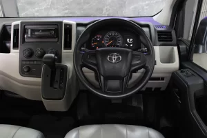 Toyota Commuter 2.8 2021[DHEC]