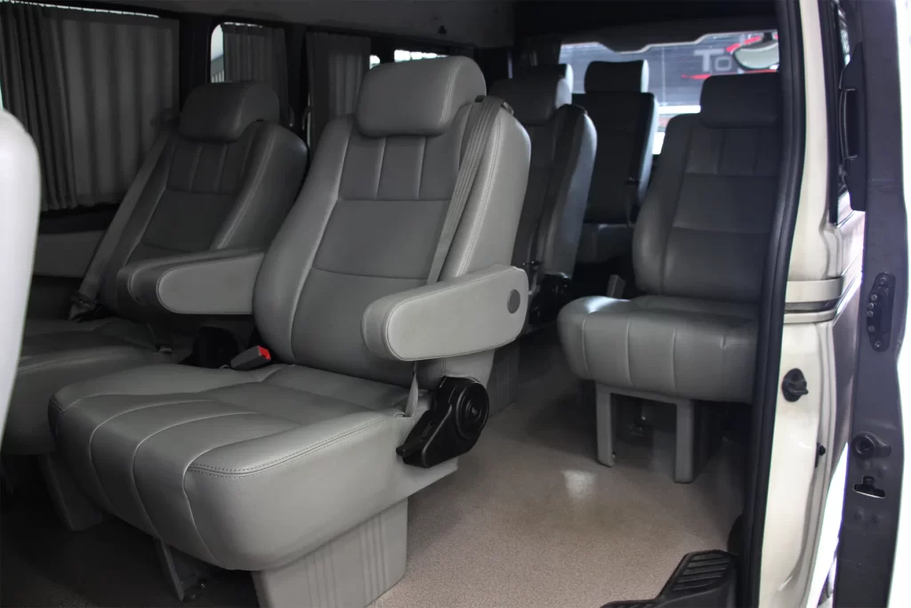 Toyota Commuter 2.8 2021[DHEC]