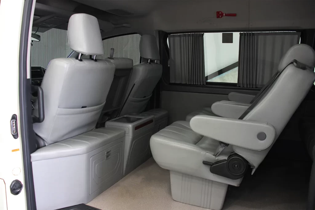 Toyota Commuter 2.8 2021[DHEC]