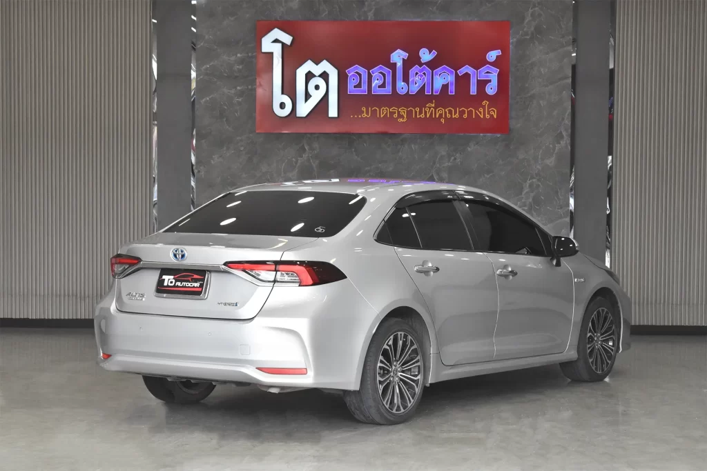 Toyota ALTIS 1.8 HYBRID PREMIUM 2022 [FCEH]