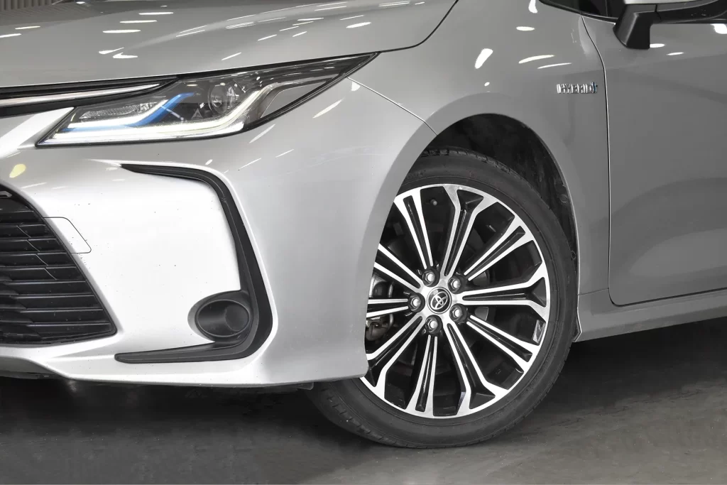 Toyota ALTIS 1.8 HYBRID PREMIUM 2022 [FCEH]