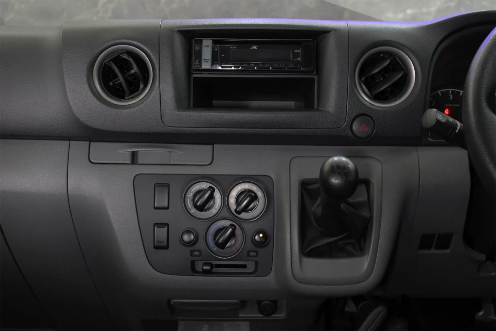 Nissan Urvan 2.5 2021 [EDHE]