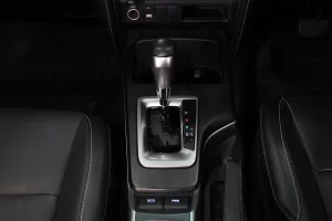 Toyota FORTUNER 2.4 V 2WD 2022 [GGID]