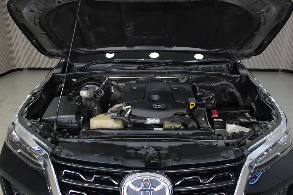 Toyota FORTUNER 2.4 V 2WD 2022 [GGID]