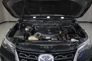 Toyota FORTUNER 2.4 V 2WD 2022 [GGID]