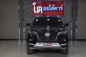 Toyota FORTUNER 2.4 V 2WD 2022 [GGID]