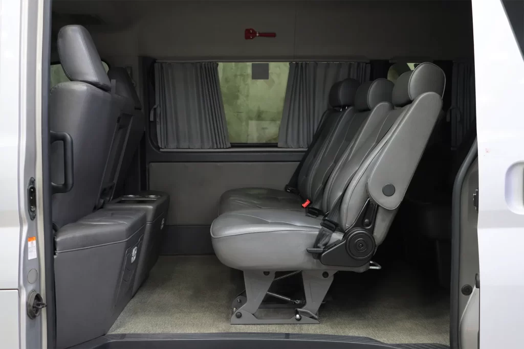 Toyota Commuter 2.8 2021 [DEEG]