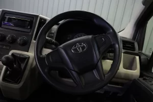 Toyota Commuter 2.8 2021 [DEEG]