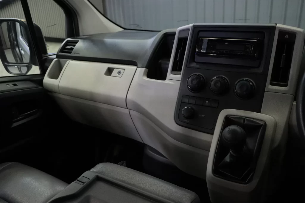 Toyota Commuter 2.8 2021 [DEEG]