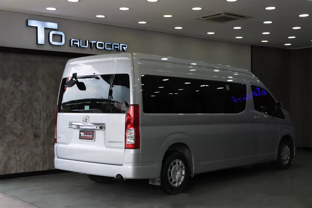 Toyota Commuter 2.8 2021 [DEEG]