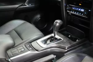 Toyota FORTUNER 2.4 V 2WD 2020 [IFGD]