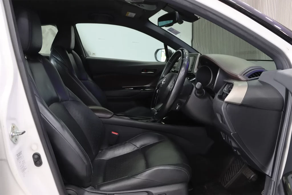 Toyota C-HR 1.8 HYBRID HI MNC 2020 [HCBH]