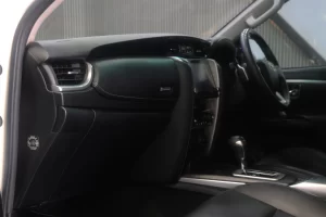 Toyota FORTUNER 2.4 V 4WD 2020 [FEJB]