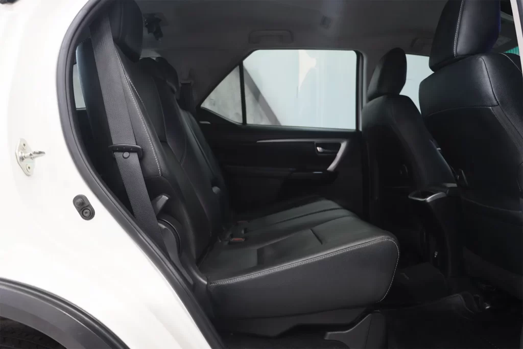 Toyota FORTUNER 2.4 V 4WD 2020 [FEJB]