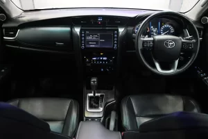 Toyota FORTUNER 2.4 V 4WD 2020 [FEJB]